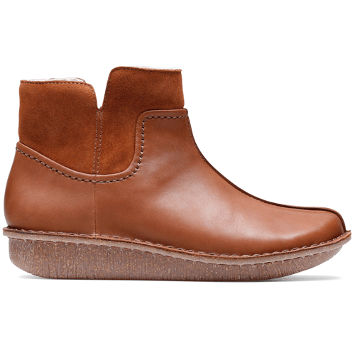 clarks ladies brown ankle boots