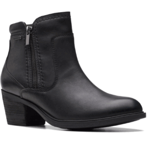 Clarks ‘Neva Zip WP’ – Womens Zip Fastening Waterproof Ankle Boot