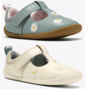 Clarks ‘Roamer Flora’ – Girls Velcro Fastening T-Bar Pre-Walker